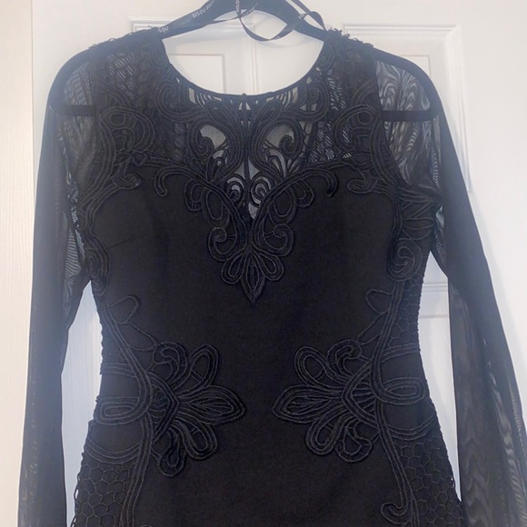 Gorgeous black Bisou Bisou formal dress - Picture 2 of 5